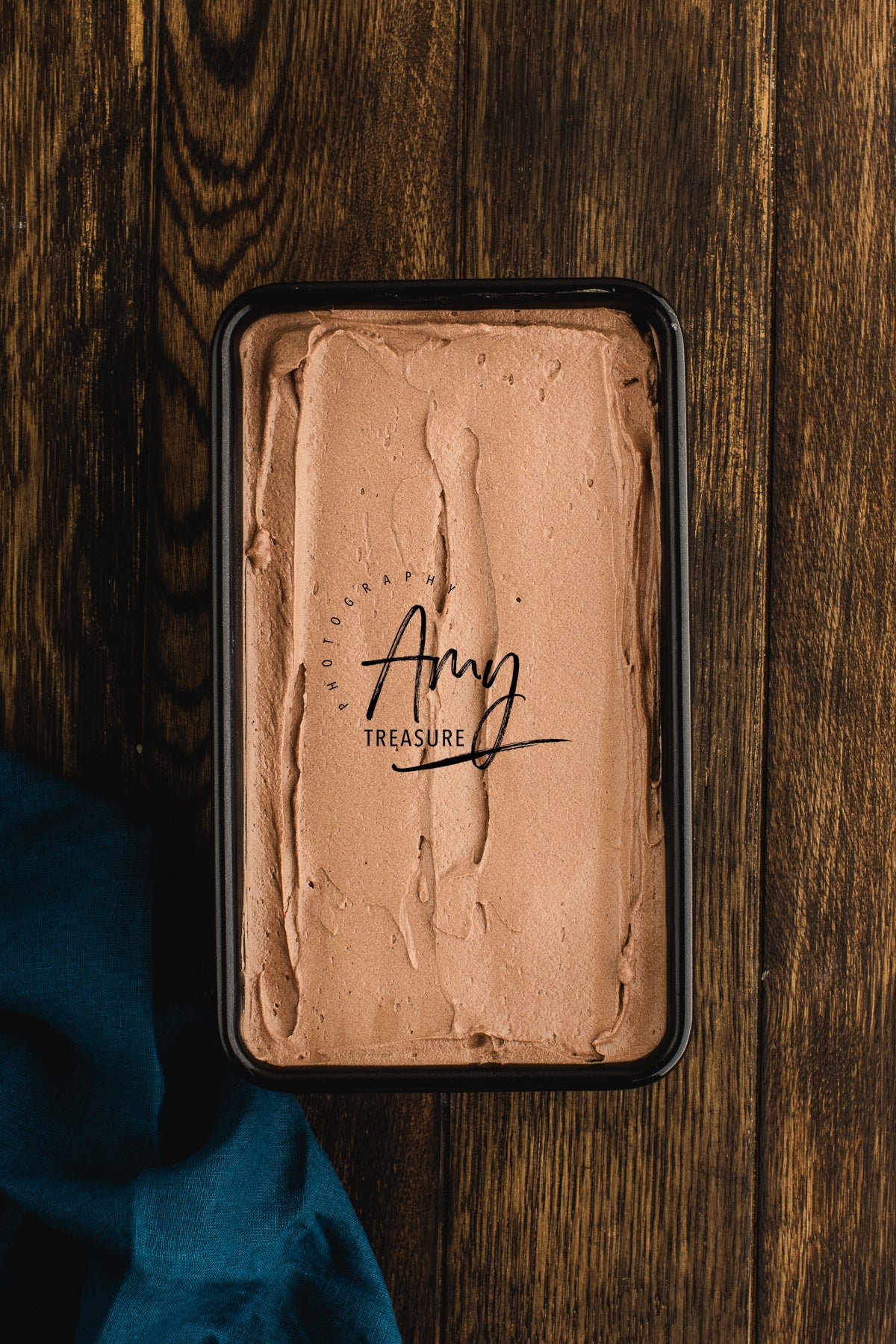 No-Churn Chocolate Ice Cream Exclusive