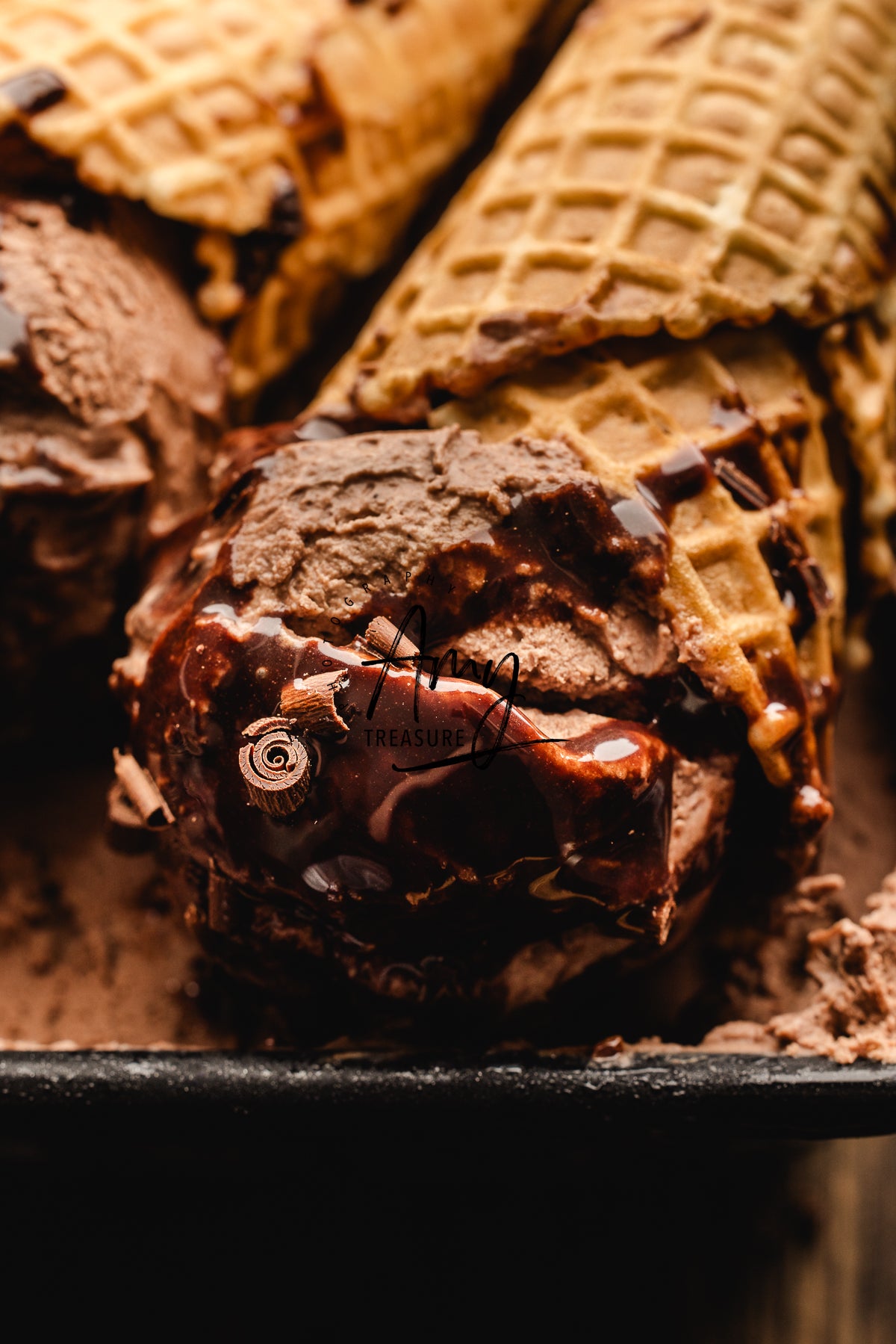 No-Churn Chocolate Ice Cream Exclusive