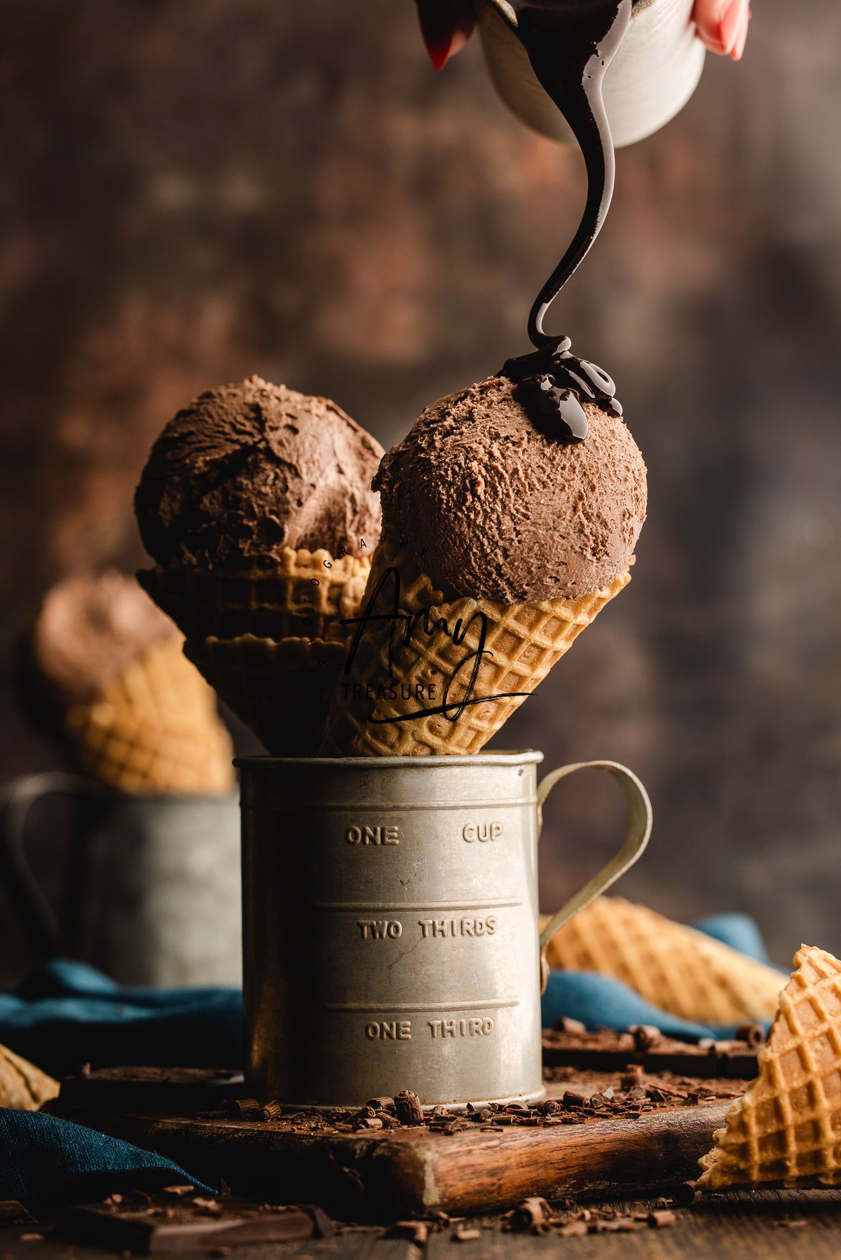 No-Churn Chocolate Ice Cream Exclusive
